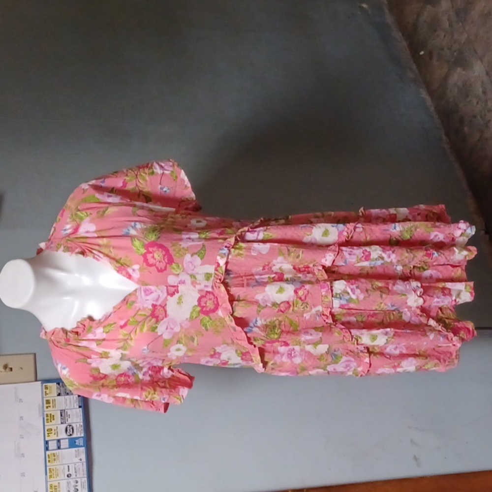 Womens Sm. Matilda Jane dress barbie pink w/Floral Design ruffles